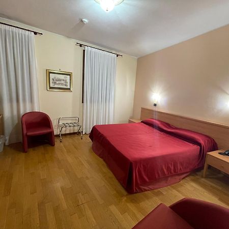 Hotel Ab Baretta Legnaro Zewnętrze zdjęcie