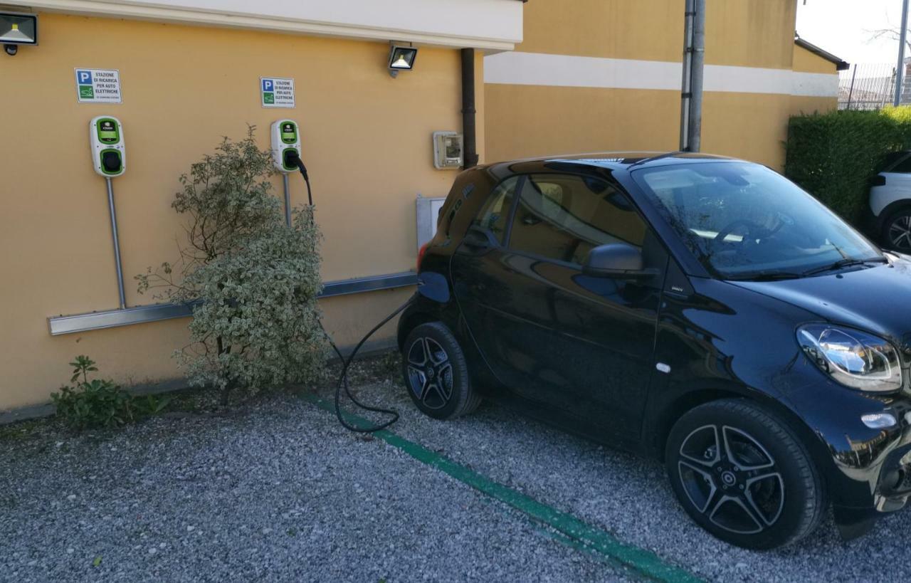 Hotel Ab Baretta Legnaro Zewnętrze zdjęcie